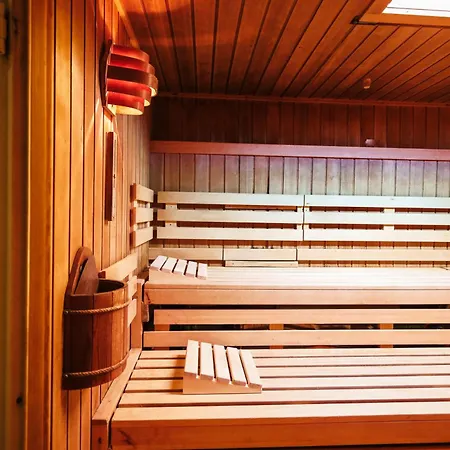 Himmelsterrassen Mit Schwimmbad, W Lan Und Sauna *
